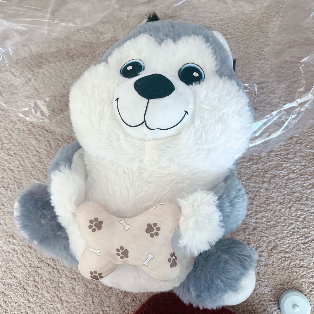 big Super Soft Husky Plush Pillow 17” NWOT